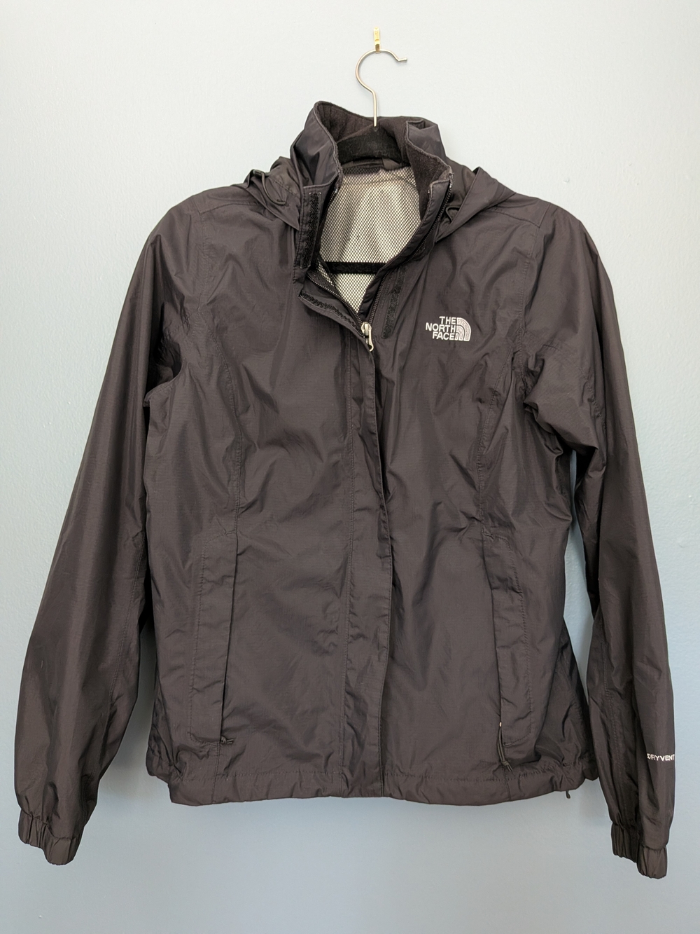 The North Face Women's Black Lightweight Waterproof Jacket